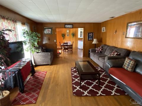 203 Forest Ave, Atmore, AL 36502 photo 4