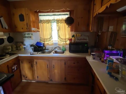 203 Forest Ave, Atmore, AL 36502 photo 9