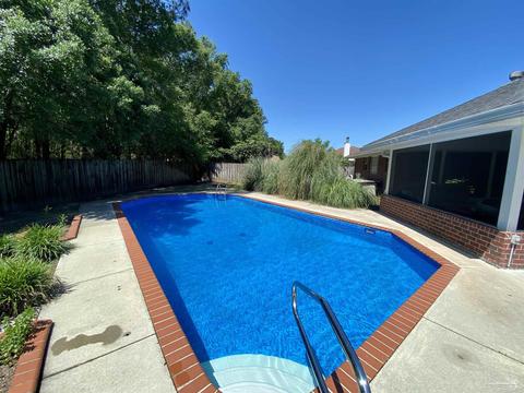 5239 English Oak Dr, Pace, FL 32571 photo 2