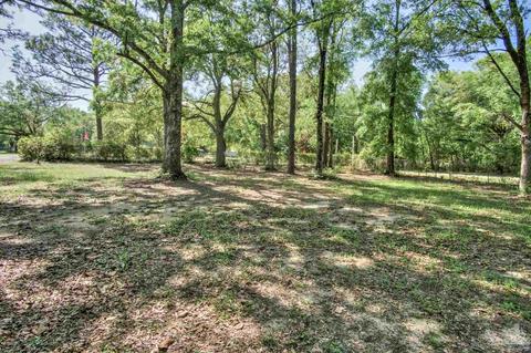 5570 Inwood Dr, Pace, FL 32571 photo 5