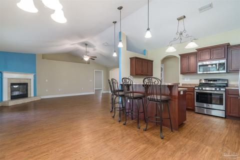4940 Parrotts Ln, Pace, FL 32571 photo 9
