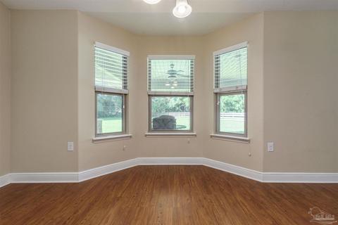 4940 Parrotts Ln, Pace, FL 32571 photo 8