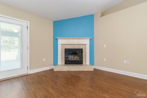 4940 Parrotts Ln, Pace, FL 32571 photo 5