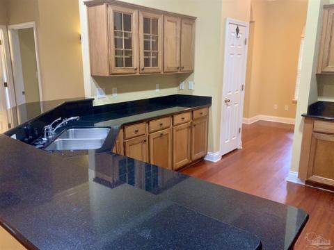3157 Strathauer Rd, Milton, FL 32570 photo 10