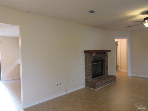 4685 Evelyn St, Pace, FL 32571 photo 6