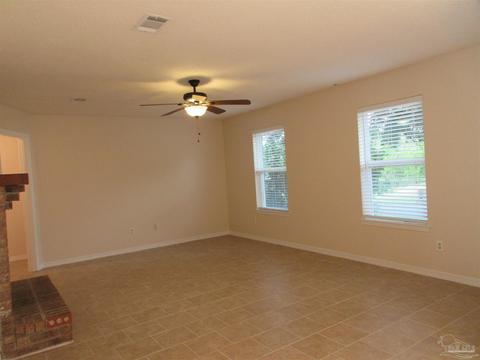 4685 Evelyn St, Pace, FL 32571 photo 5