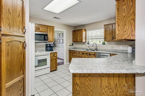 3337 Indian Hills Dr, Pace, FL 32571 photo 11