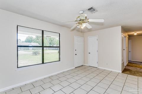 4759 Fair Oaks Dr, Pace, FL 32571 photo 6