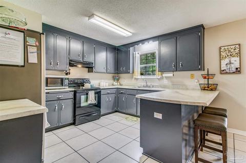 4817 Patriot Dr, Pace, FL 32571 photo 7