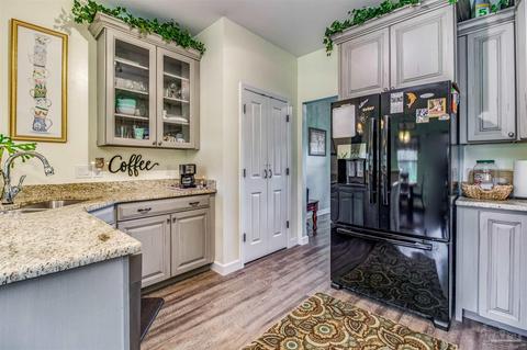 4771 Kolb Rd, Milton, FL 32570 photo 2
