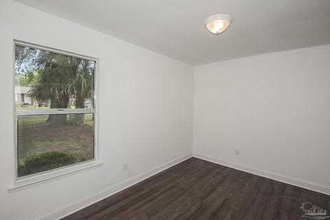 207 Marine Dr, Pensacola, FL 32507 photo 16
