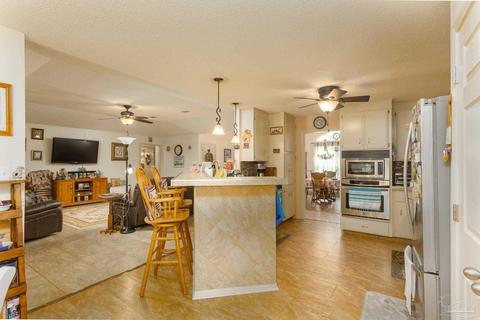5312 Stiles Ln, Pace, FL 32571 photo 10