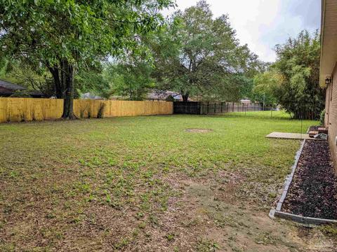 5775 Melrose Dr, Milton, FL 32570 photo 3