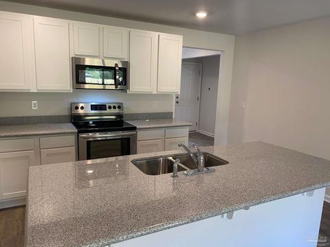 769 Jacobs Way, Cantonment, FL 32533 photo 5