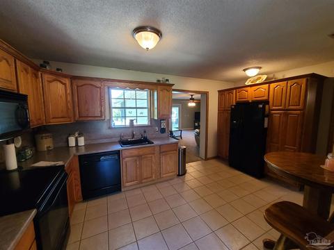5022 Pennington Ln, Pace, FL 32571 photo 6