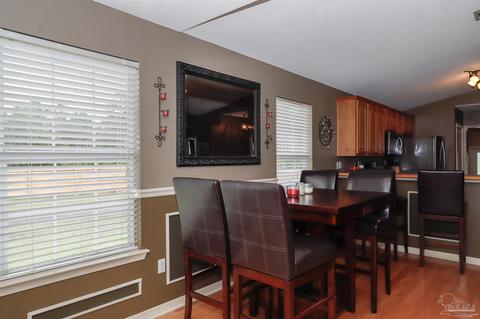 1891 Grassy Rd, Milton, FL 32583 photo 17