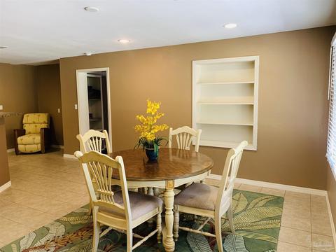 4548 Santa Villa Dr, Pace, FL 32571 photo 4