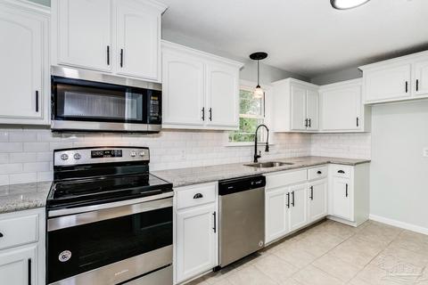 4455 Swan Ave, Pace, FL 32571 photo 8