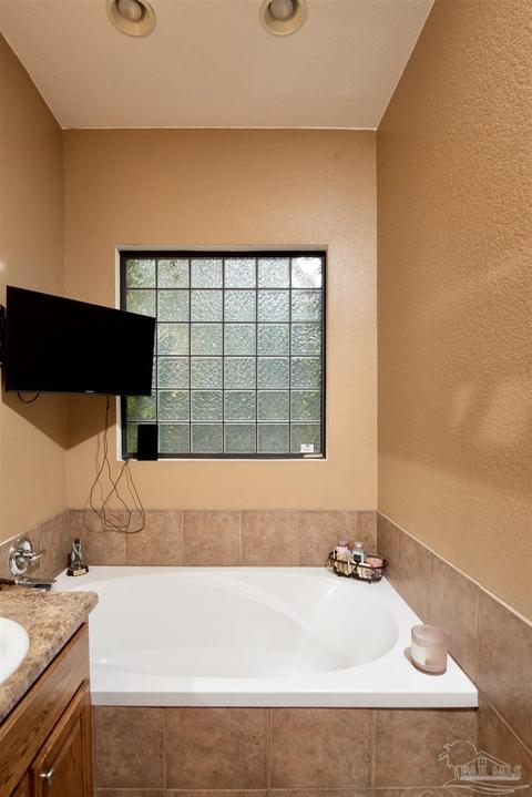5895 Shimmering Pines Rd, Pace, FL 32571 photo 11