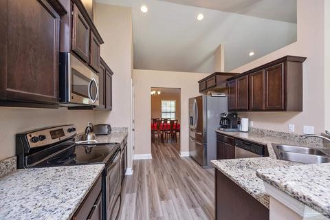 6106 Autumn Pines Cir, Pace, FL 32571 photo 8