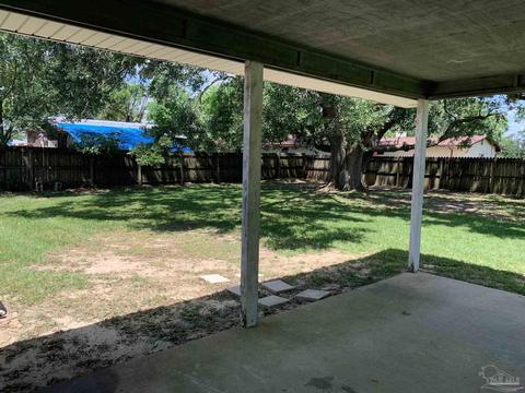 4770 Praline Ln, Pace, FL 32571 photo 8