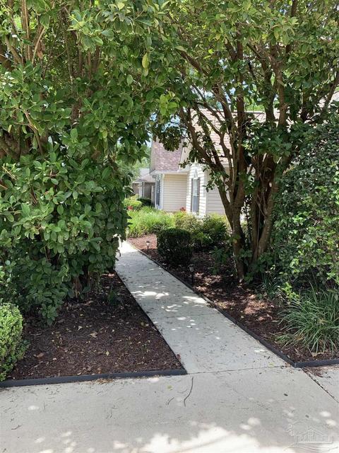 5061 Roland Rd, Pace, FL 32571 photo 3