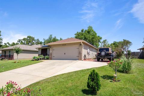 5534 Peach Dr, Pace, FL 32571 photo 2