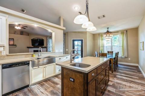 6001 Badger Rd, Milton, FL 32570 photo 7