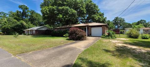 4330 Wellington Dr, Pace, FL 32571 photo 4