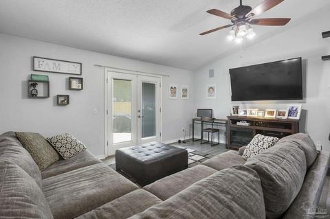 4290 Breezeway Cir, Milton, FL 32583 photo 16