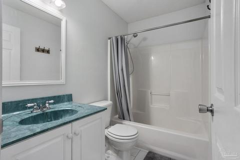 4290 Breezeway Cir, Milton, FL 32583 photo 8