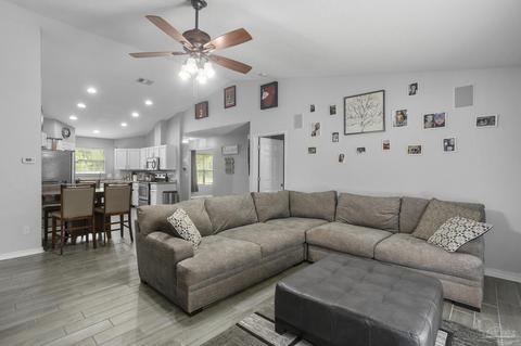 4290 Breezeway Cir, Milton, FL 32583 photo 18