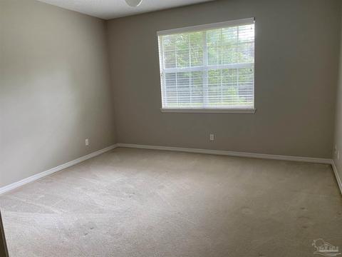 5661 Nicklaus Ln, Milton, FL 32570 photo 12