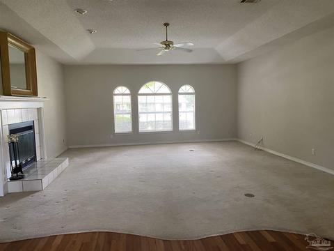 5661 Nicklaus Ln, Milton, FL 32570 photo 8