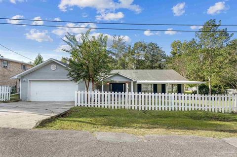 7036 Dorr St, Milton, FL 32583 photo 1