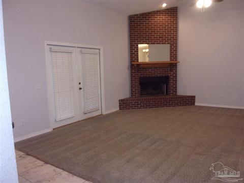 5386 Hamilton Ln, Pace, FL 32571 photo 15