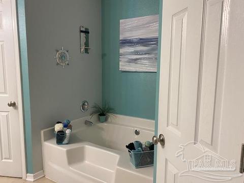 5242 Goshawk Dr, Milton, FL 32570 photo 17