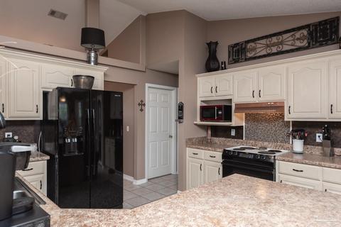 4669 Autumndale Dr, Pace, FL 32571 photo 10