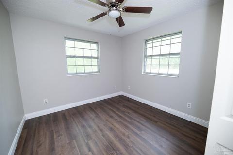4841 Longleaf Dr, Pace, FL 32571 photo 27