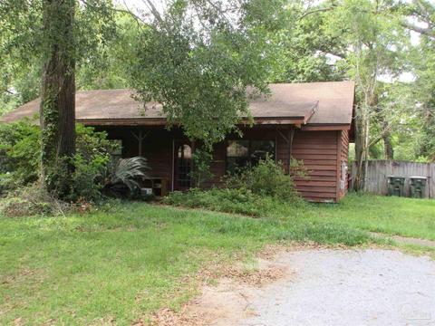 4264 Wellington Dr, Pace, FL 32571 photo 1