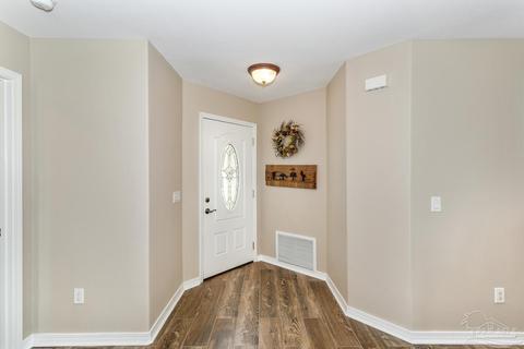 873 Dolphin Rd, Milton, FL 32583 photo 7