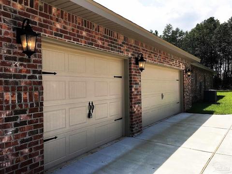 6541 Cedar Key Dr, Milton, FL 32570 photo 2