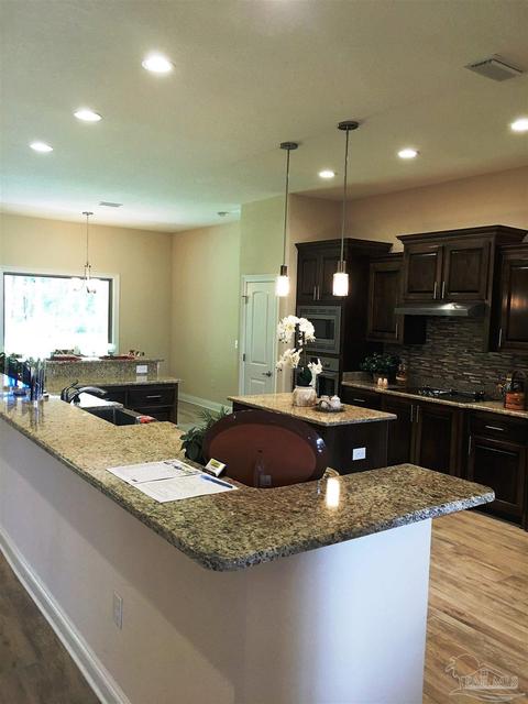 6541 Cedar Key Dr, Milton, FL 32570 photo 7