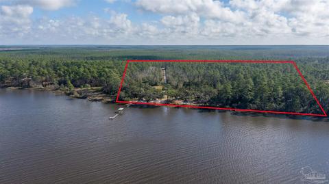 3671 Ward Basin Rd, Milton, FL 32583