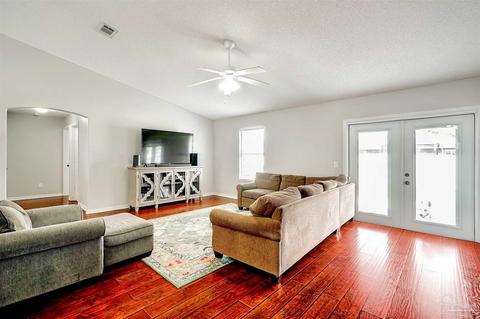 4540 Carmel Cir, Pace, FL 32571 photo 10
