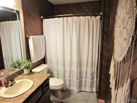 4881 Hyatt Ln, Pace, FL 32571 photo 9