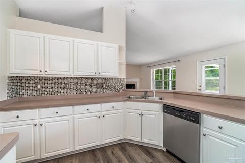 4982 Spencer Oaks Blvd, Pace, FL 32571 photo 12