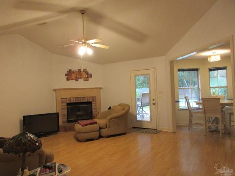 5112 Potomac Dr, Pace, FL 32571 photo 4