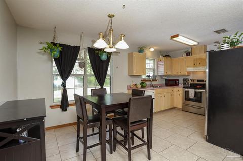 4660 Rambling Way, Pace, FL 32571 photo 7