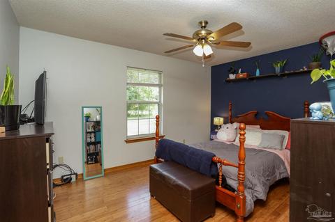 4660 Rambling Way, Pace, FL 32571 photo 10